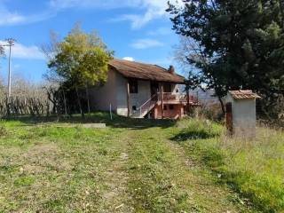 Appartamento in vendita a caggiano località spinosiello s.n.c.