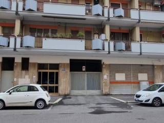 Garage in vendita a roma via antonio zotti, 74