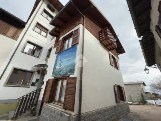 Casa indipendente in vendita ad aprica via ospitale, 5