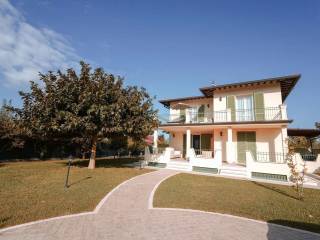 Villa in affitto a forte dei marmi via dell'acqua