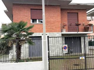 Appartamento in affitto a novara novara via colombarone