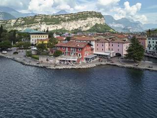 Appartamento in vendita a nago-torbole via benaco, 15