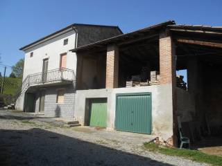 Villa in vendita a borgonovo val tidone 