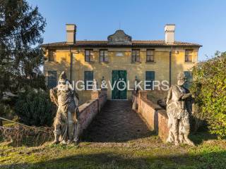 Villa in vendita a bondeno via antonio pironi, 6