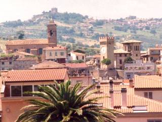 Garage in vendita a san benedetto del tronto via sicilia