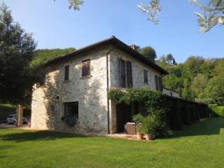 Villa in vendita ad ascoli piceno via tre ottobre