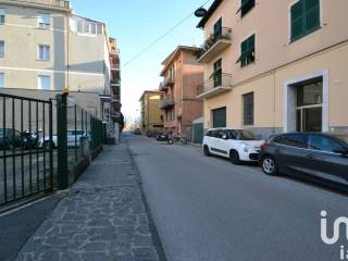 Garage in vendita a chiavari via bado giannotto, 13