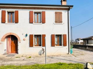 Villa bifamiliare in vendita a legnago via pier domenico frattini, 43