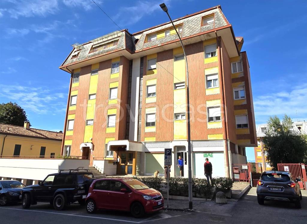immagine annuncio 2 di 14