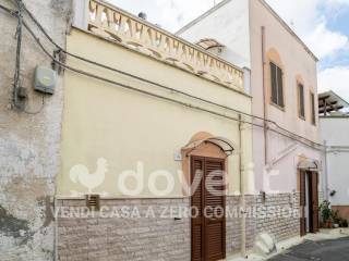 Casa indipendente in vendita a massafra vico i bernalda, 28