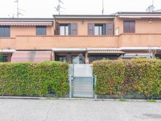 Villa a schiera in vendita a ferrara via sammartina, 66