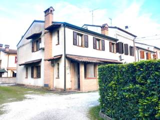 Casa indipendente in vendita a copparo via fiorini, 23