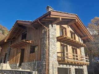 Villa bifamiliare in vendita a courmayeur via col ferret, 2/a