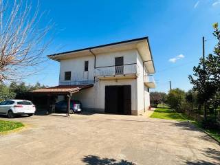 Casa indipendente in vendita a lamezia terme località bosco amatello