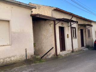 Casa indipendente in vendita a villa santa lucia piazza san rocco