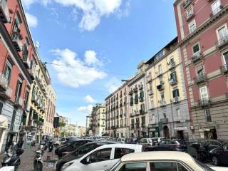 Negozio in vendita a napoli via giordano bruno, 132