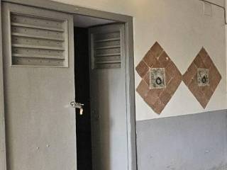 Magazzino in in affitto da privato a napoli via mariano d'ayala, 6