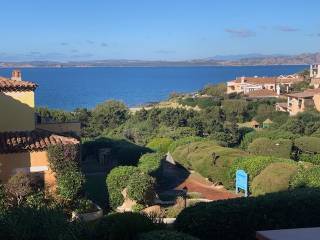 Appartamento in vendita ad arzachena via capo ferro