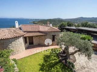 Villa a schiera in affitto ad arzachena 