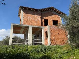 Villa in vendita a diano marina via monade