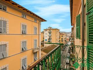 Appartamento in vendita a la spezia via della torre bartolomeo, 43