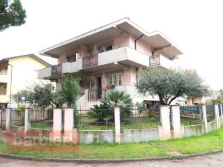 Villa bifamiliare in vendita a cervia via vulcano, 45