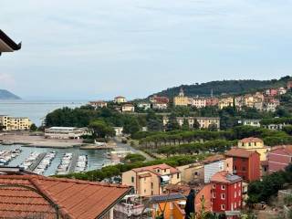 Appartamento in vendita a la spezia cadimare