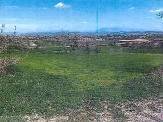 Terreno agricolo all'asta a perugia localita' san fortunato della collina