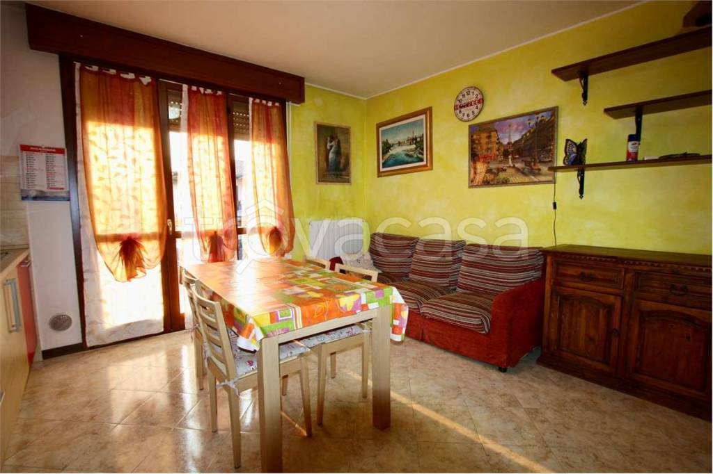immagine annuncio 2 di 13