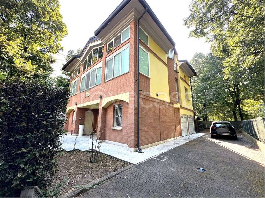immagine annuncio 2 di 15
