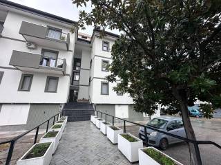 Appartamento in vendita a capaccio paestum via licinella