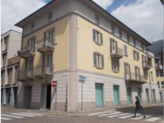 Filiale bancaria in vendita a sondrio via trento 50-52