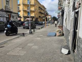 Negozio in affitto a napoli via provinciale santa maria a cubito, 606