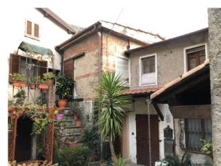 Appartamento all'asta a camaiore via carmelo cappello, 357