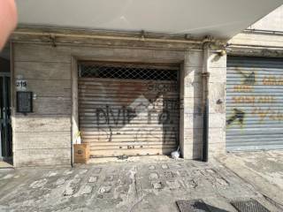 Garage in affitto a pollena trocchia via giuseppe garibaldi, 323