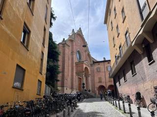 Posto auto in affitto a bologna 