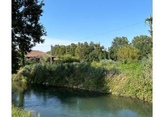 Terreno agricolo all'asta a casalbuttano ed uniti via naviglio