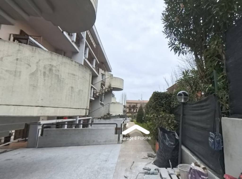 immagine annuncio 1 di 14