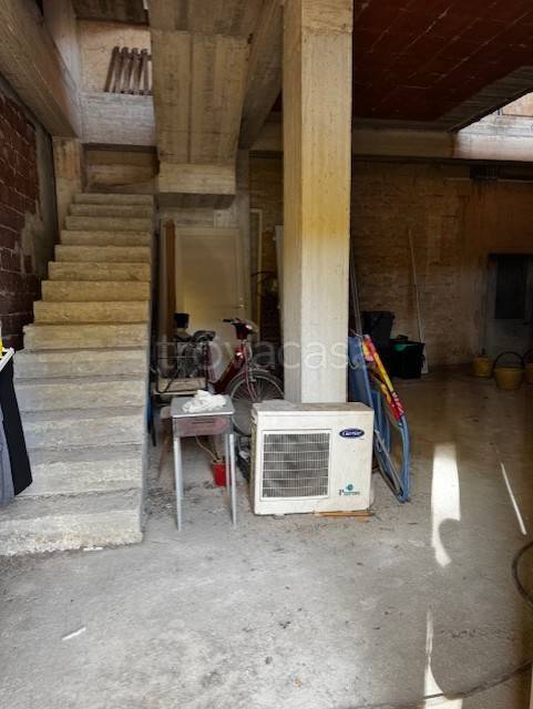 immagine annuncio 2 di 14