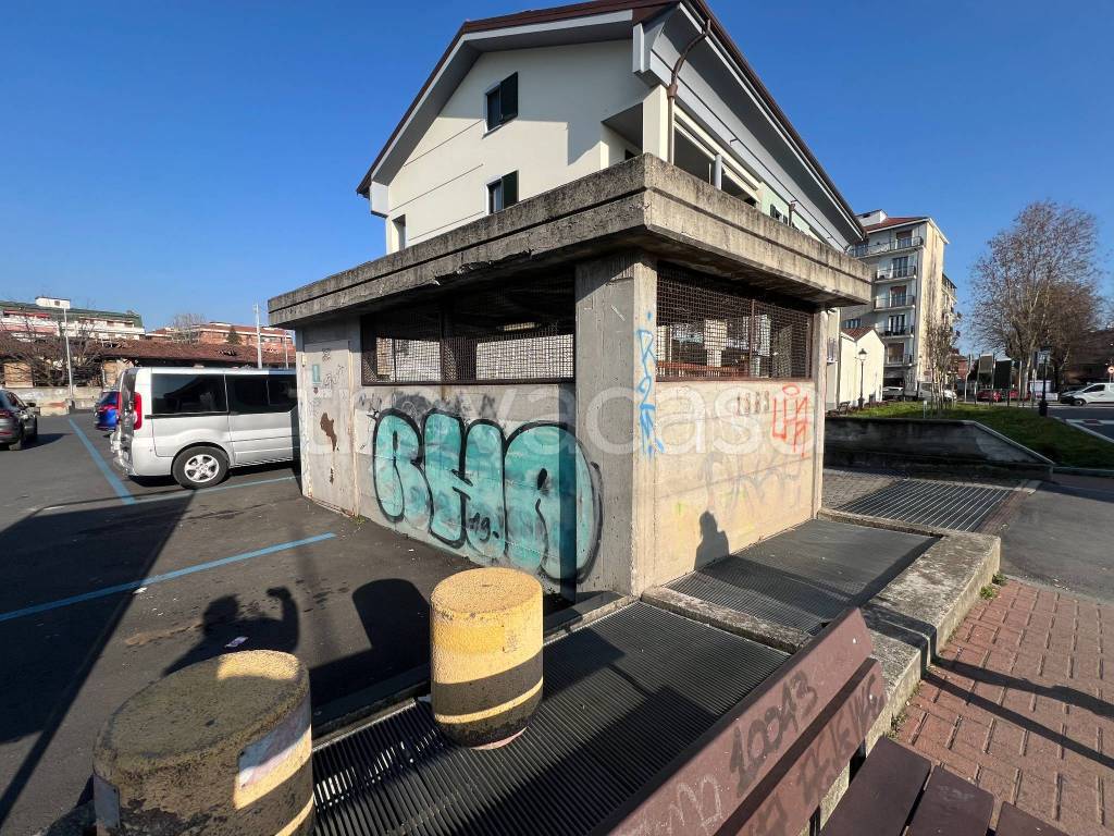 immagine annuncio 1 di 12