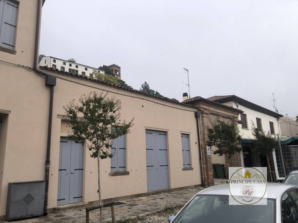 immagine annuncio 1 di 8