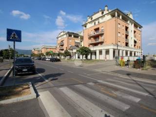 Posto auto in vendita a prato via fosso del masi, 42