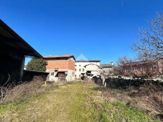 Terreno residenziale in vendita a fontanafredda via leonardo da vinci