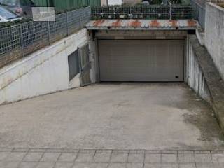 Garage in vendita a san benedetto del tronto via calatafimi, 200