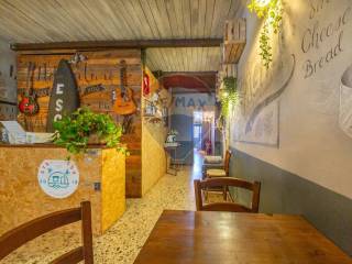 Bar in vendita a fara filiorum petri via madonna del ponte, 38