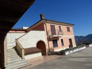 Appartamento in affitto a fabriano borgo delle rondini