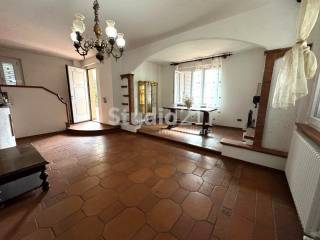 Villa in affitto a castelfranco piandiscò via delle case nuove