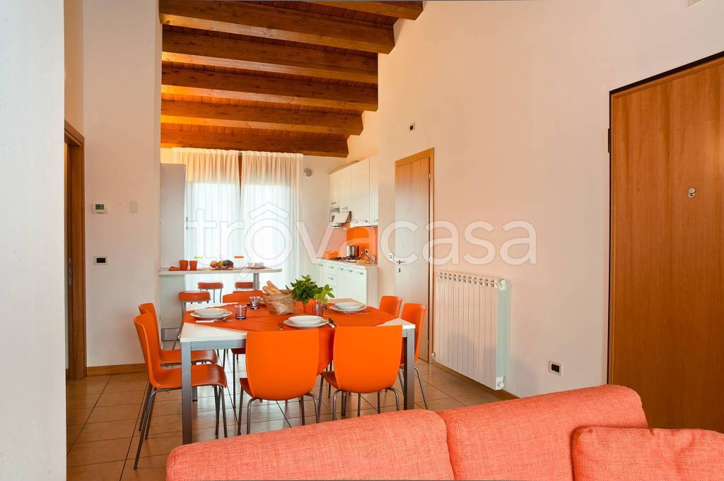 immagine annuncio 1 di 8