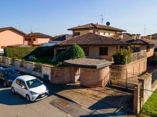 Villa a schiera in vendita a san pietro mosezzo via italo calvino, 10