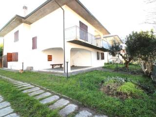 Casa indipendente in vendita a cesena via giovanni collina, 53